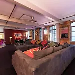 Amazingly Luxurious Loft Apartment, Soho - 3 Bedrooms, 2 Bath & Office
