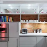 Amazingly Luxurious Loft Apartment, Soho - 3 Bedrooms, 2 Bath & Office
