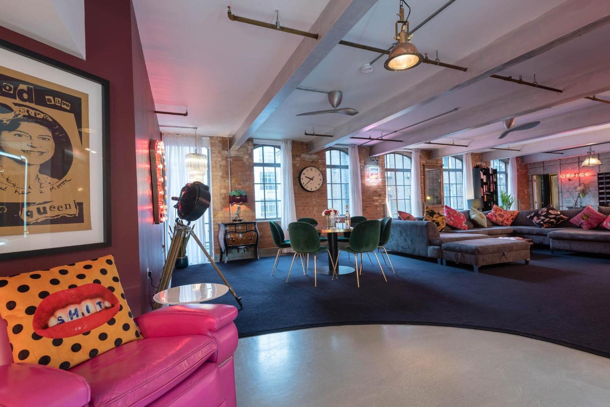 Amazingly Luxurious Loft Apartment, Soho - 3 Bedrooms, 2 Bath & Office Appartamento *