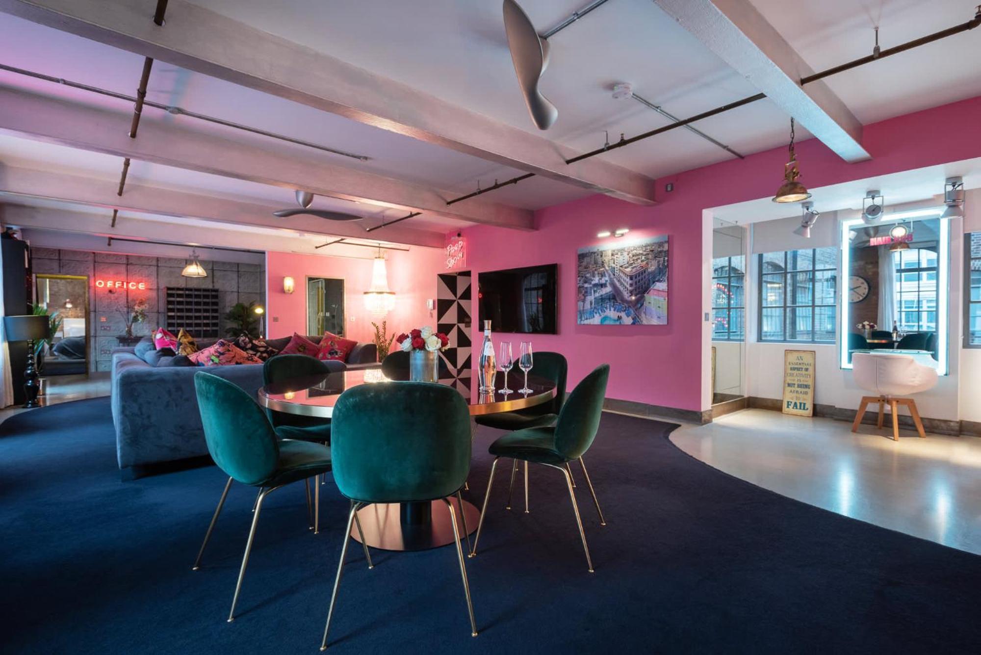 Amazingly Luxurious Loft Apartment, Soho - 3 Bedrooms, 2 Bath & Office Appartamento *