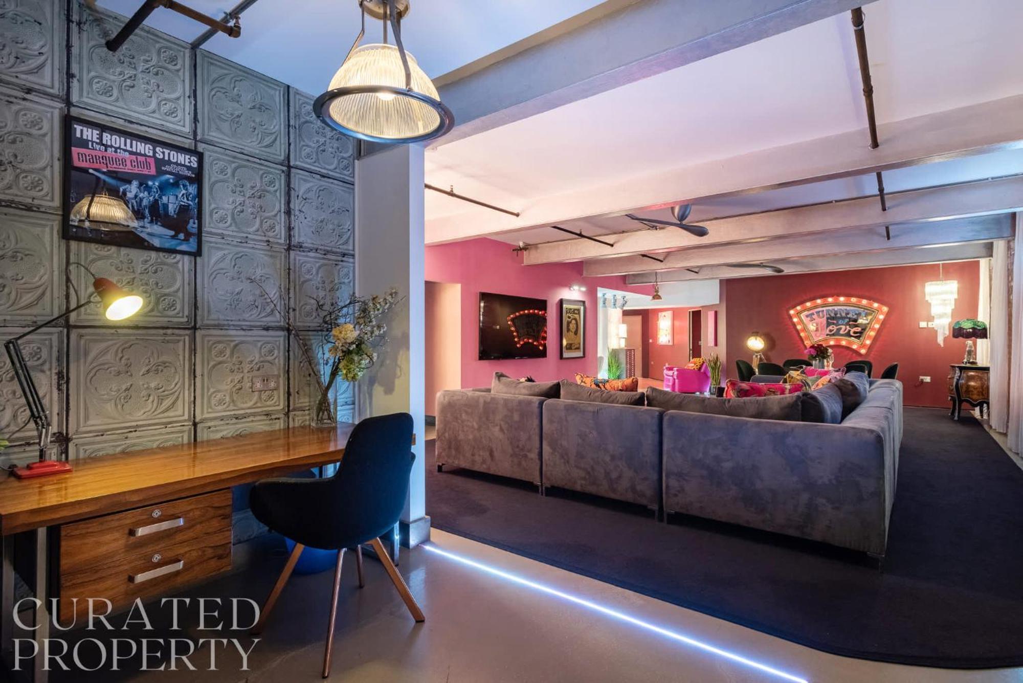 Appartamento Amazingly Luxurious Loft Apartment, Soho - 3 Bedrooms, 2 Bath & Office Londra